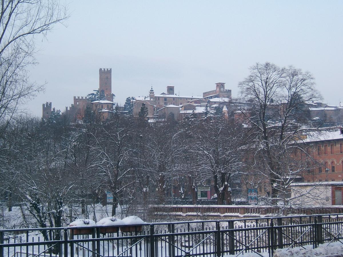 Villa Dircea CastellʼArquato Eksteriør bilde