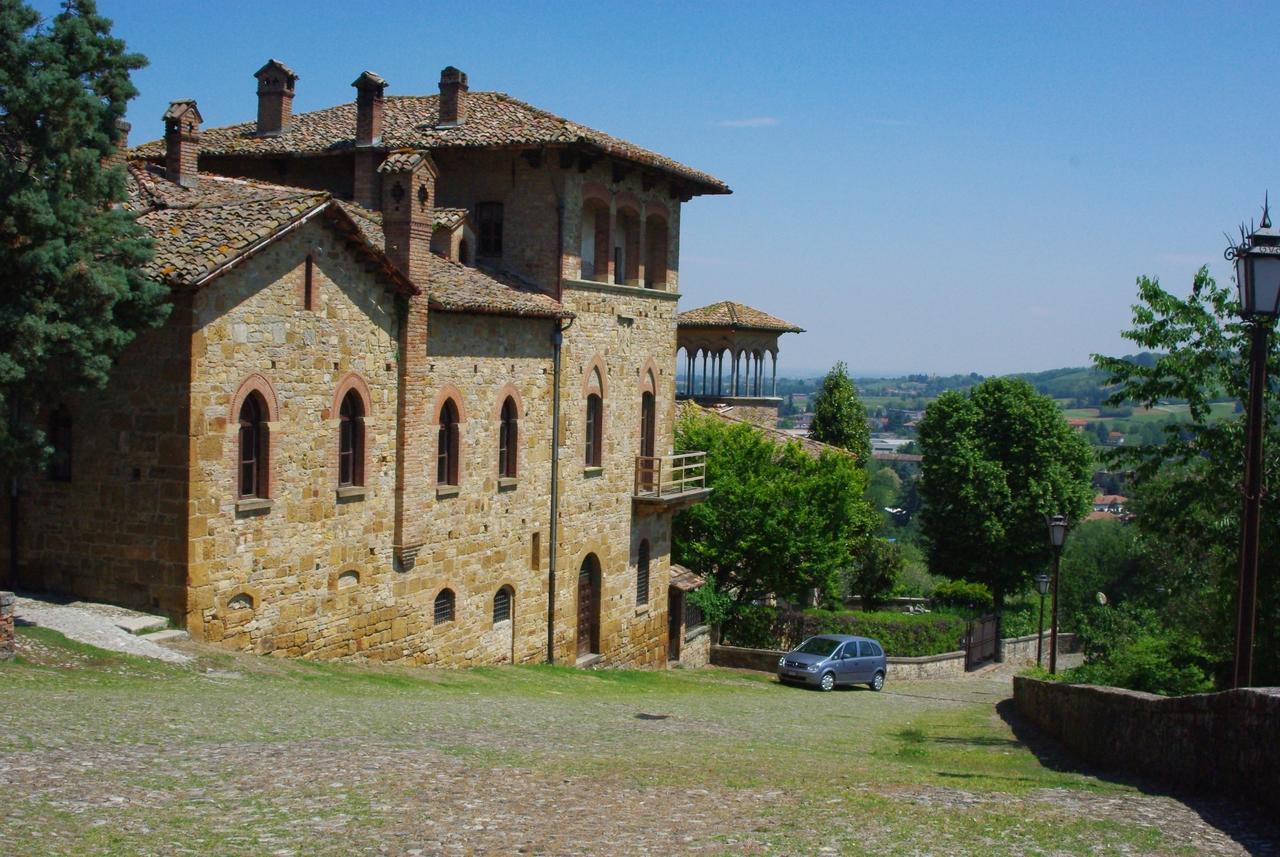 Villa Dircea CastellʼArquato Eksteriør bilde